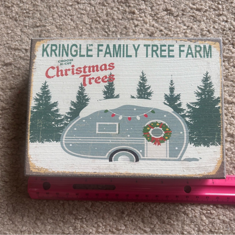 Kringle Family Tree Farm Christmas Sign